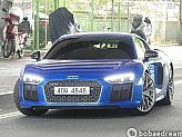 아우디 뉴 R8 5.2 V10 플러스 쿠페