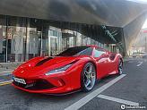 페라리 F8 스파이더 3.9 V8