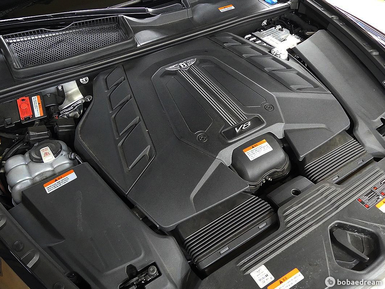 벤틀리 벤테이가 4.0 V8 아주르 2023 네이비 사진 7