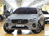 볼보 XC60 2.0 B5 AWD 얼티메이트 브라이트