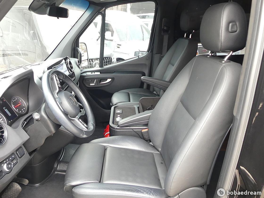 Mercedes-Benz Sprinter The Van 9