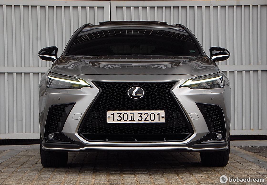 Lexus NX 450h+ F Sport
