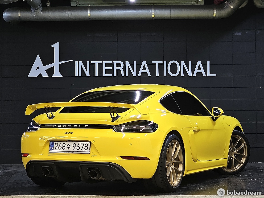 Porsche Cayman 4.0 GT4 4