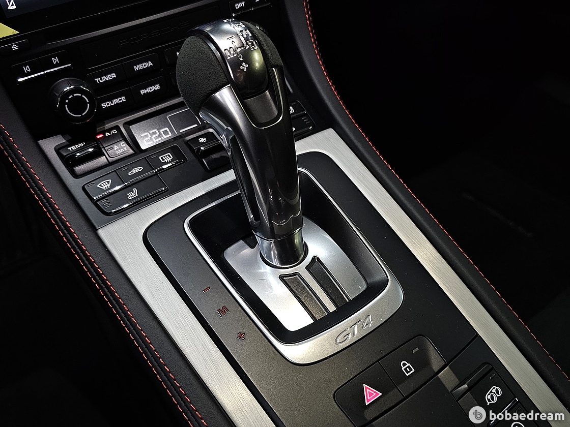 Porsche Cayman 4.0 GT4 8