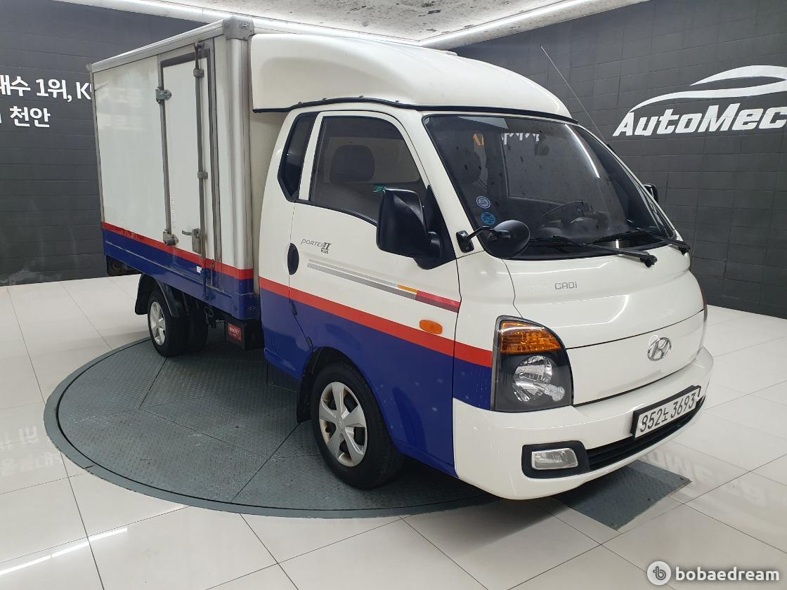 Hyundai Porter 2 Super Cab Fixed Floor Long Wheelbase Super Cab Plus 3