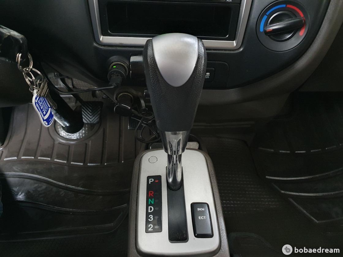 Hyundai Porter 2 Super Cab Fixed Floor Long Wheelbase Super Cab Plus 8