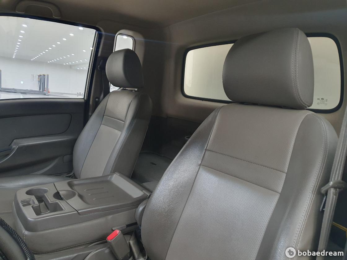 Hyundai Porter 2 Super Cab Fixed Floor Long Wheelbase Super Cab Plus 9