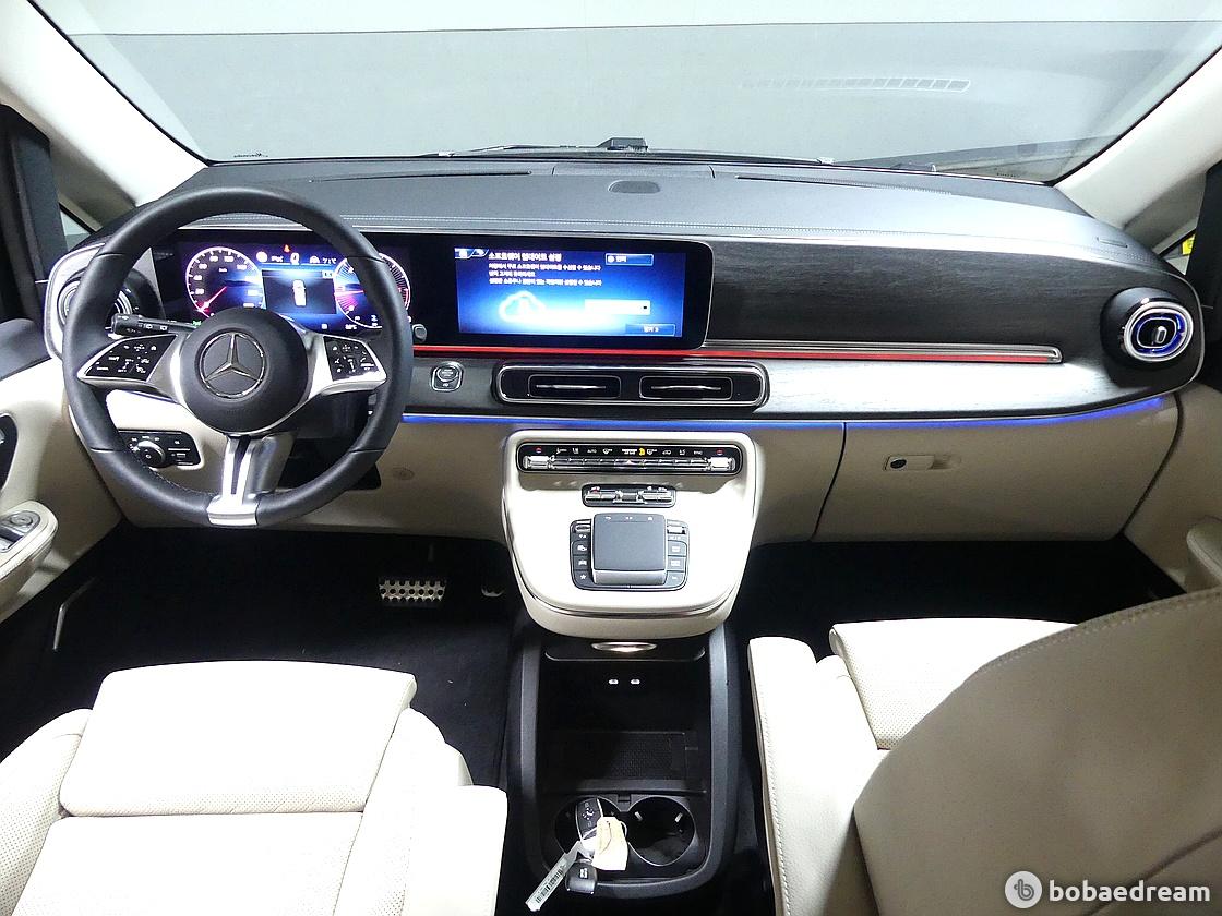 Mercedes-Benz V-Class V300 d 4 Matic 5