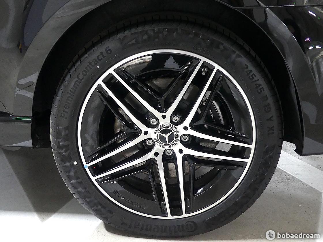 Mercedes-Benz V-Class V300 d 4 Matic 10