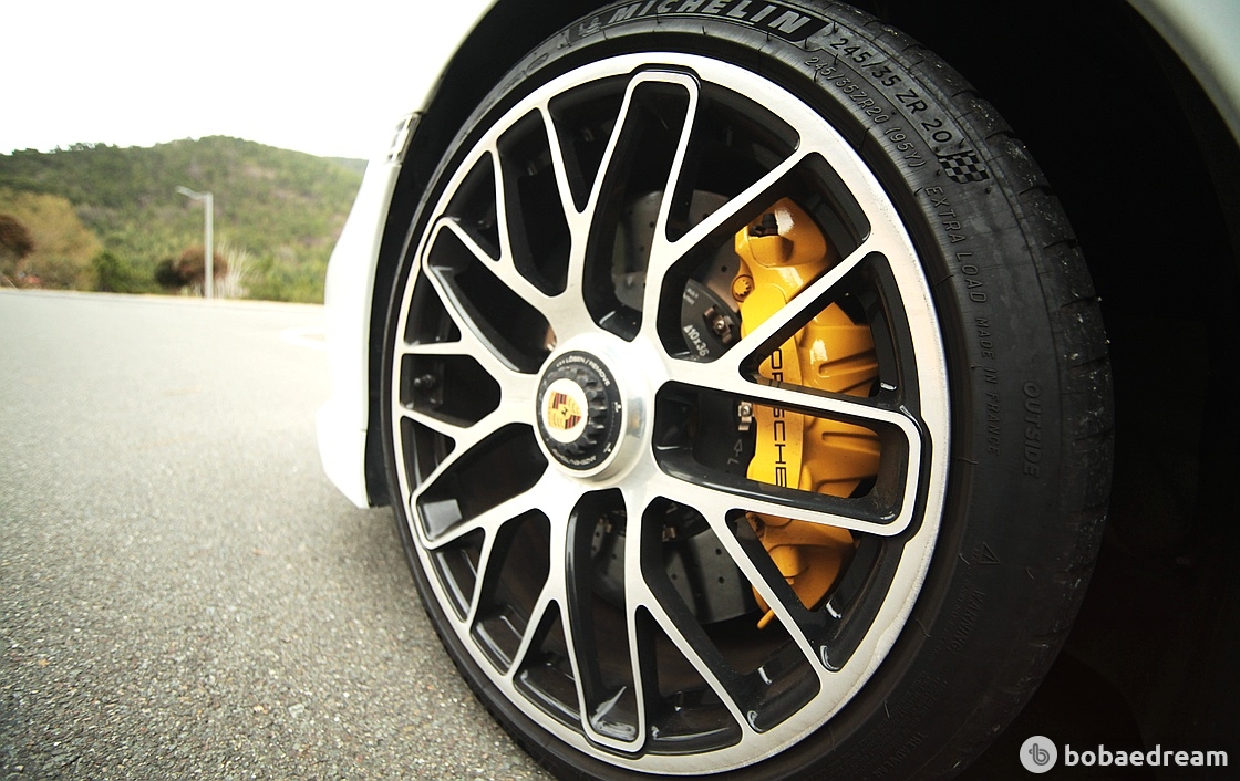 Porsche 911 Carrera/ 911 Targa Turbo S Cabriolet 10