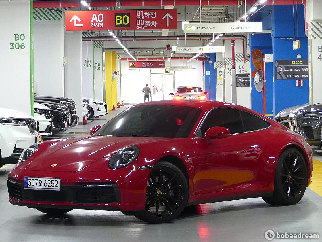 Porsche Carrera 911 4 3