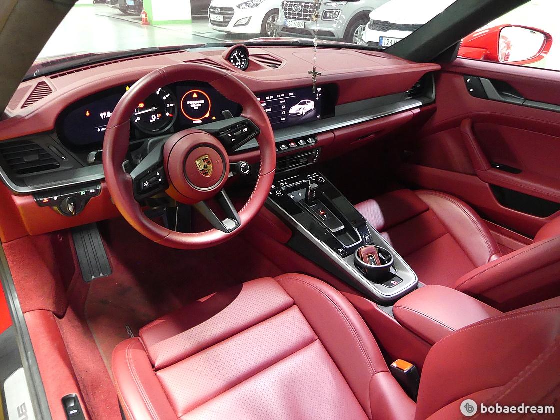 Porsche Carrera 911 4 5