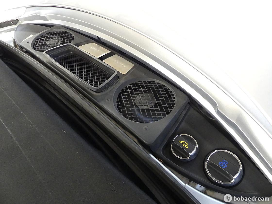 Porsche 911 Carrera/ 911 Targa Turbo Cabriolet 6