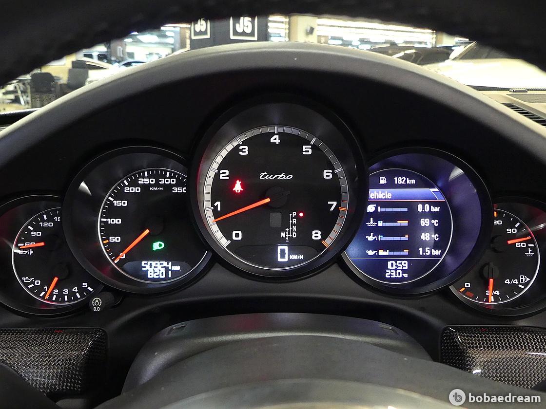 Porsche 911 Carrera/ 911 Targa Turbo Cabriolet 7