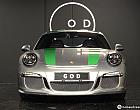포르쉐 911 R