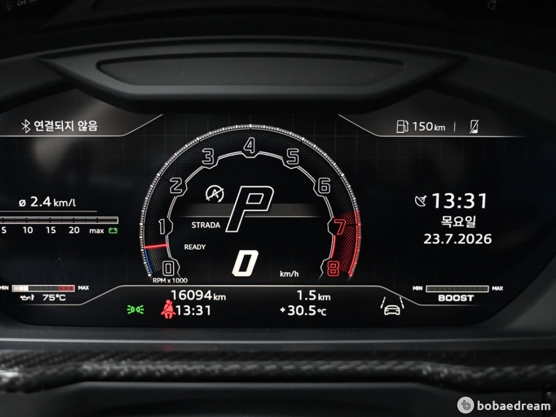 람보르기니 우루스 S 2023 블랙 사진 8