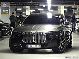 BMW 740i xDrive M 스포츠