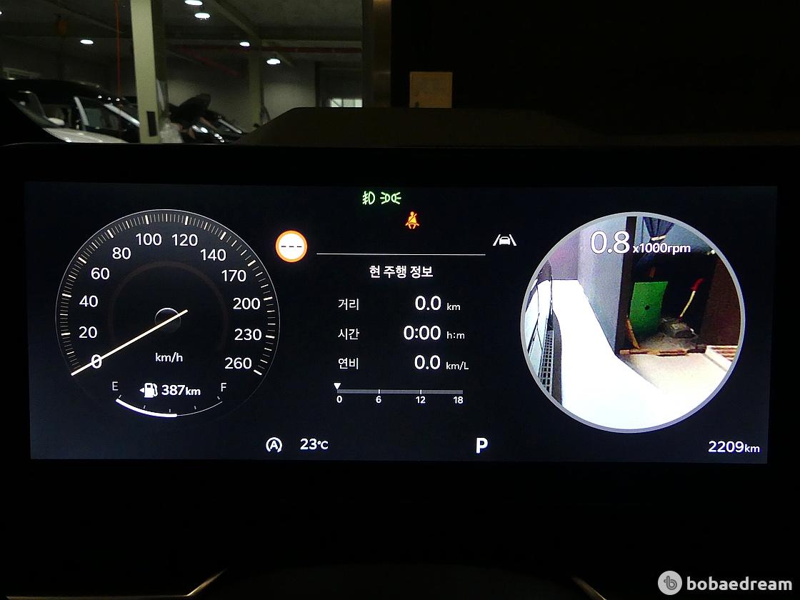 Kia Carnival The New 2.2 Diesel High Limousine - фото 6