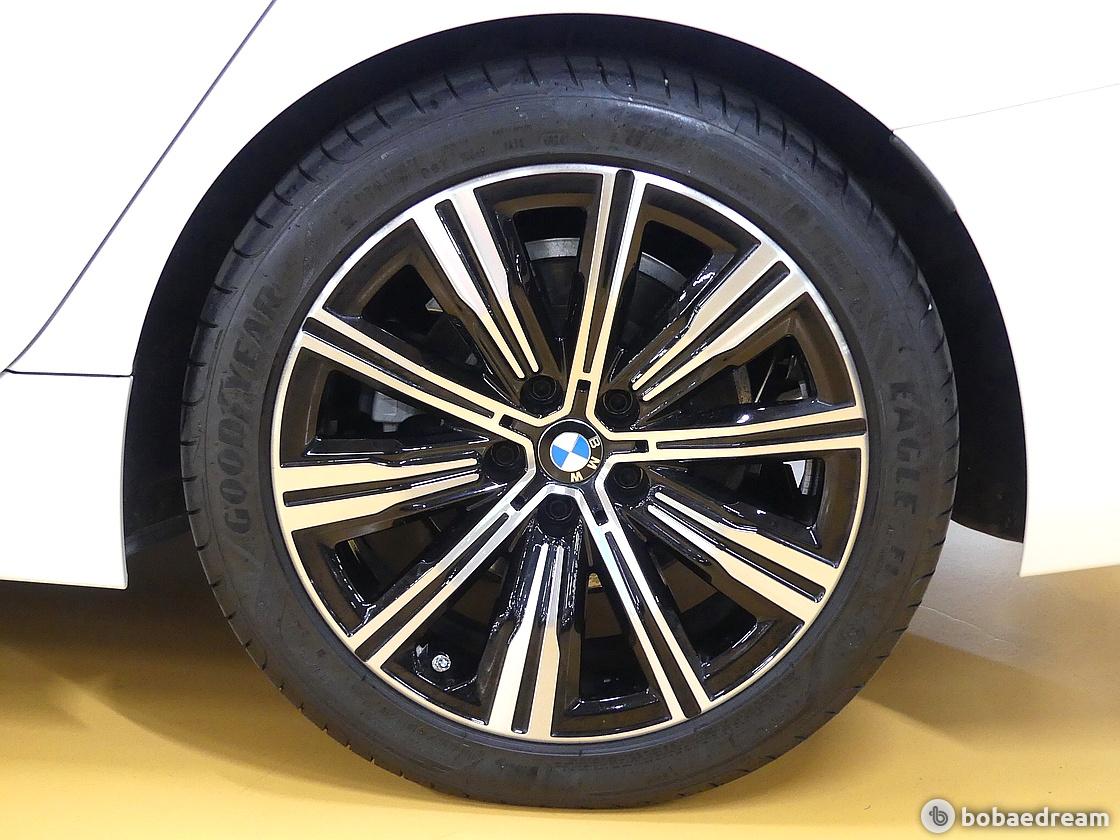 BMW 3 Series 320d Touring 10