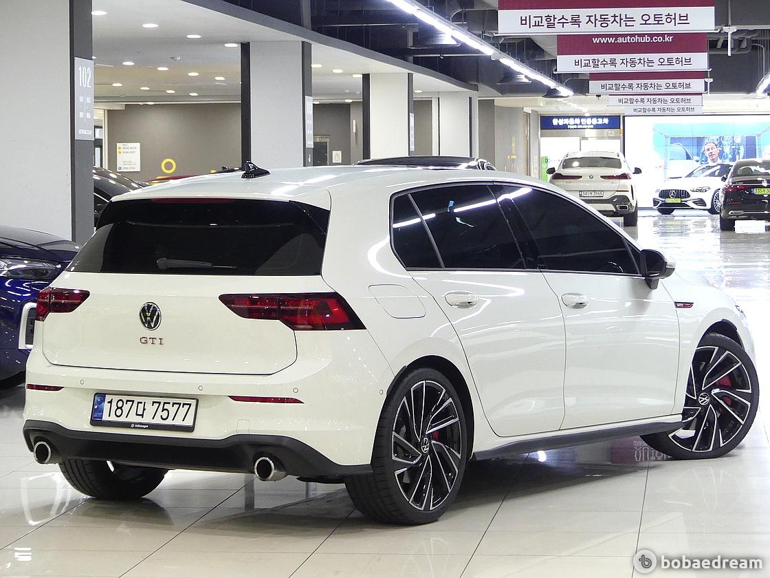 Volkswagen Golf 2.0 GTI 4