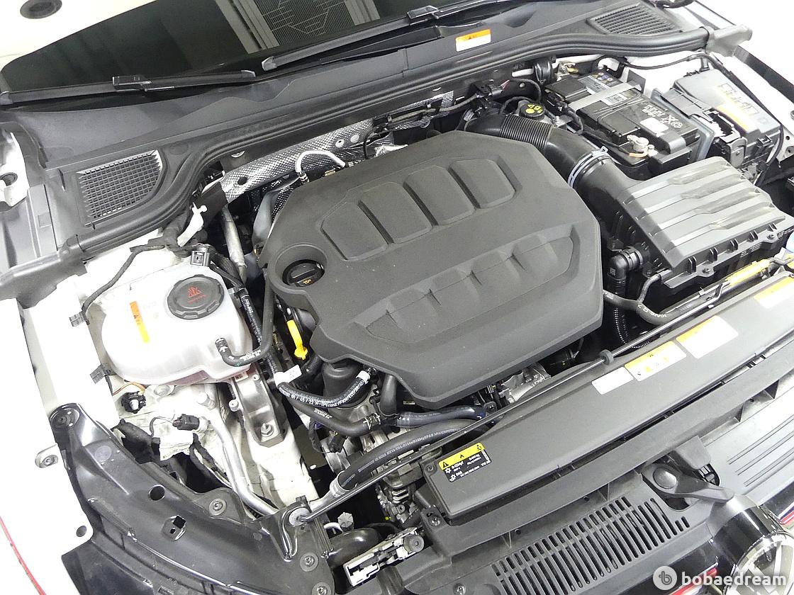 Volkswagen Golf 2.0 GTI 6