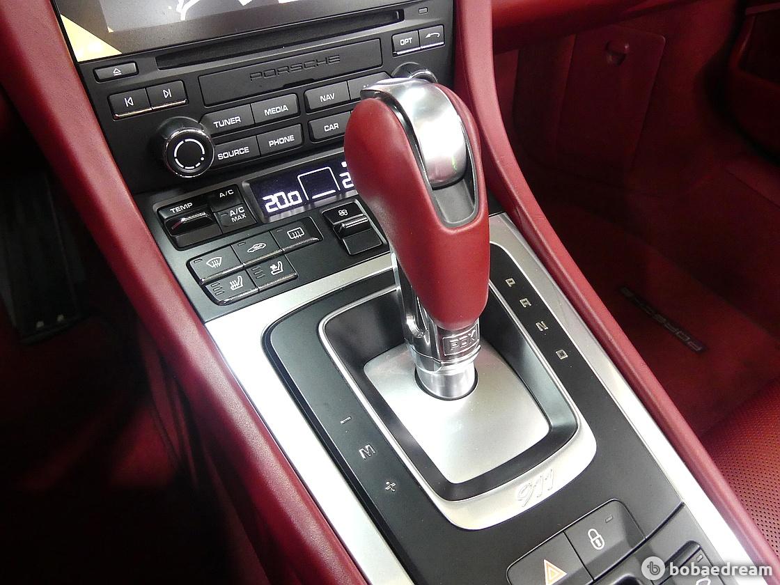 Porsche Carrera 911 4 Cabriolet 8