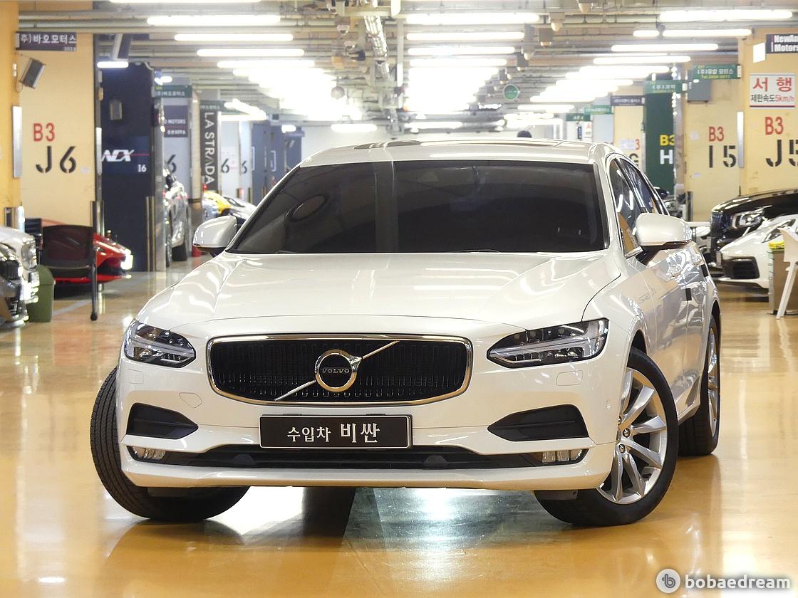 Volvo S90 2.0 T5 Momentum