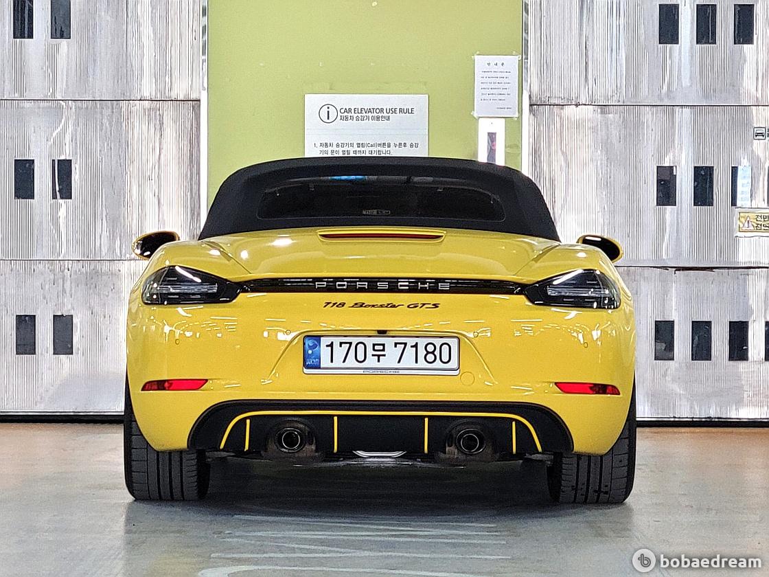 Porsche Boxster 4.0 GTS 4