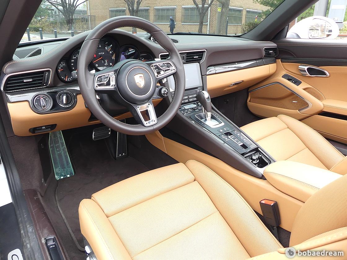 Porsche Carrera 911 4 GTS Cabriolet 5