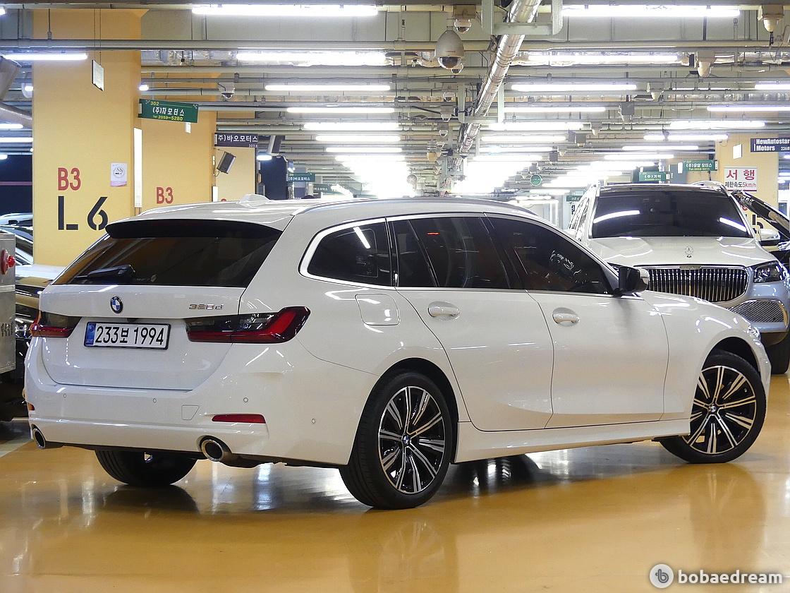 BMW 3 Series 320d Touring 4