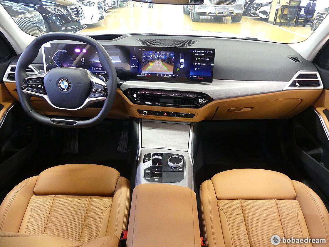 BMW 3 Series 320d Touring 5