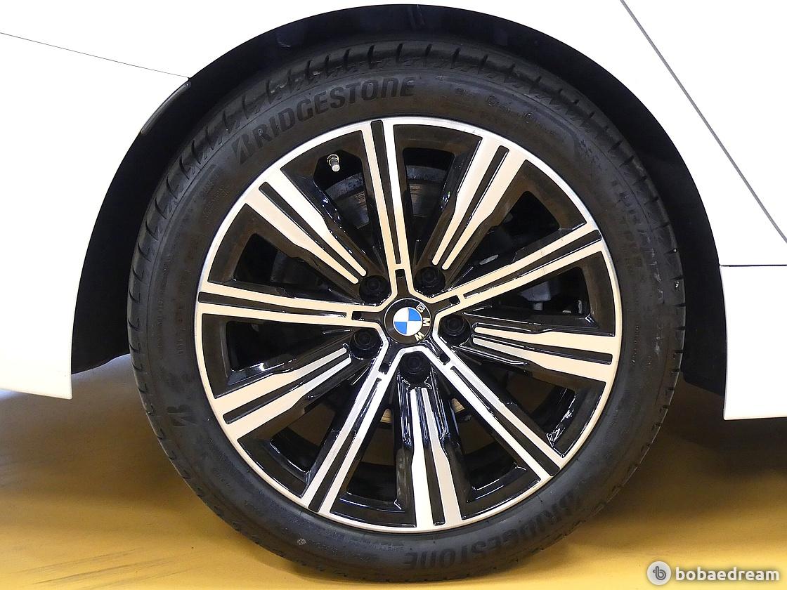 BMW 3 Series 320d Touring 10