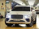 벤틀리 벤테이가 4.0 V8