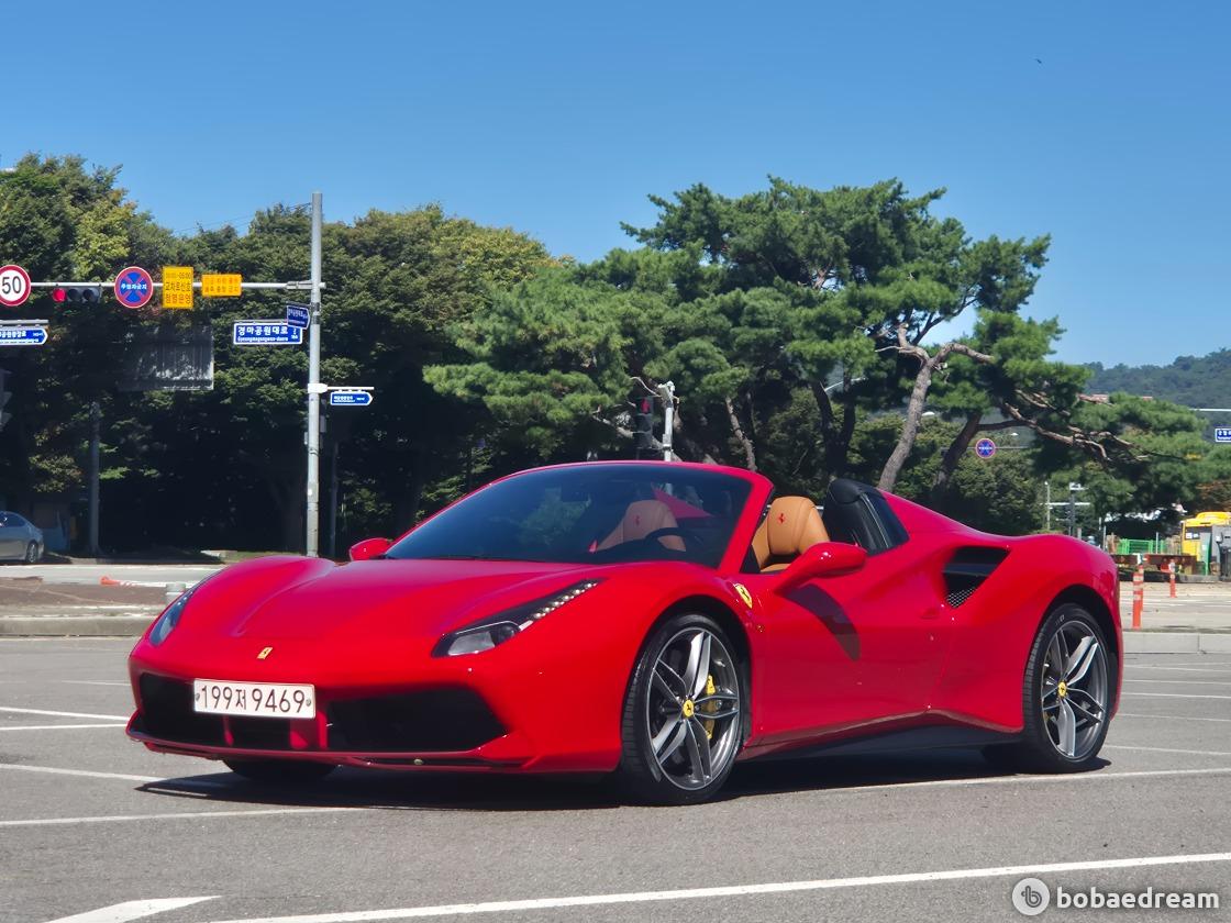 페라리 488 스파이더 2019 빨간색 사진 8