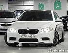 BMW 528i