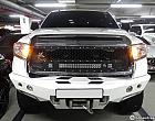 토요타 툰드라 5.7 V8 4WD
