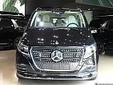 벤츠 V300 d 4매틱