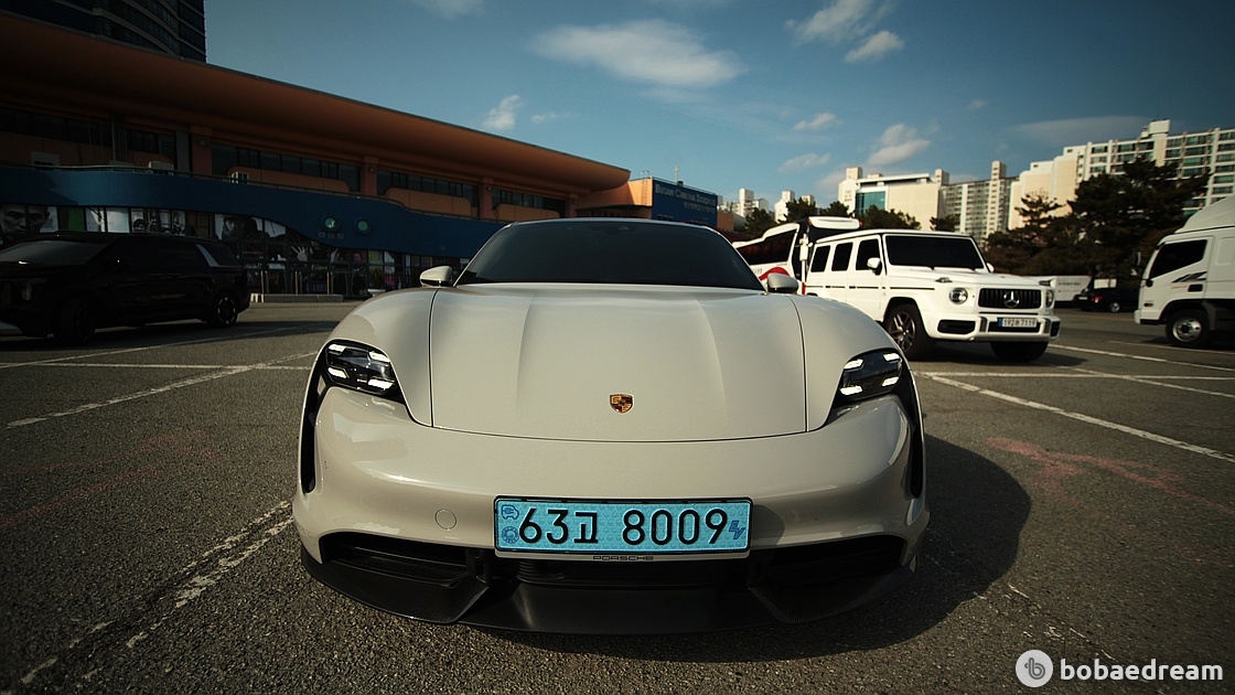 Porsche Taycan Turbo S