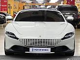 페라리 로마 스파이더 3.9 V8