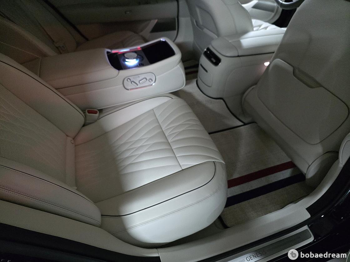 스페셜 오더/풀옵션/네이비 컬러&아이보리 시트 <br>