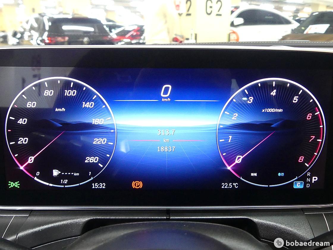 Mercedes-Benz CLE-Class CLE450 4 Matic Coupe 7