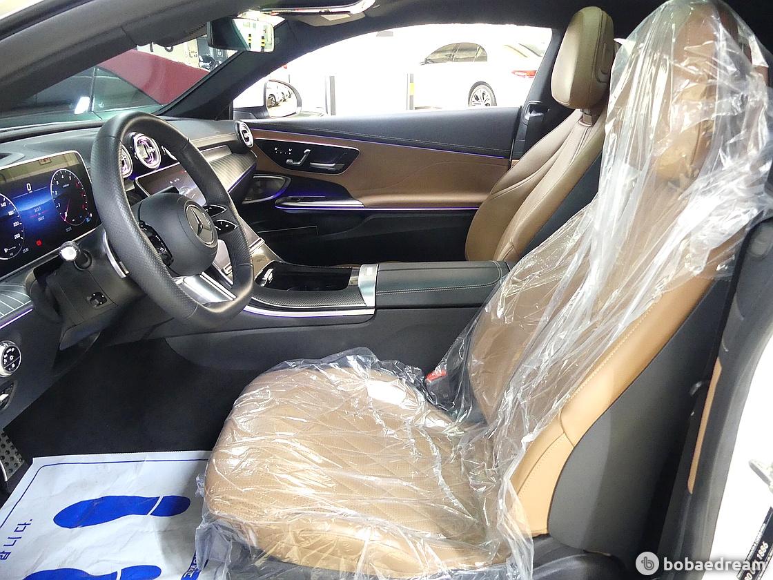 Mercedes-Benz CLE-Class CLE450 4 Matic Coupe 9