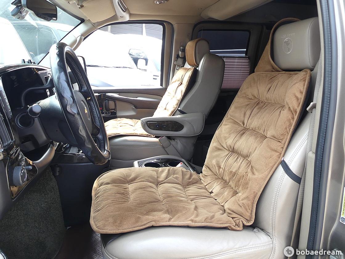 Chevrolet Express Van 6.0 Long 9