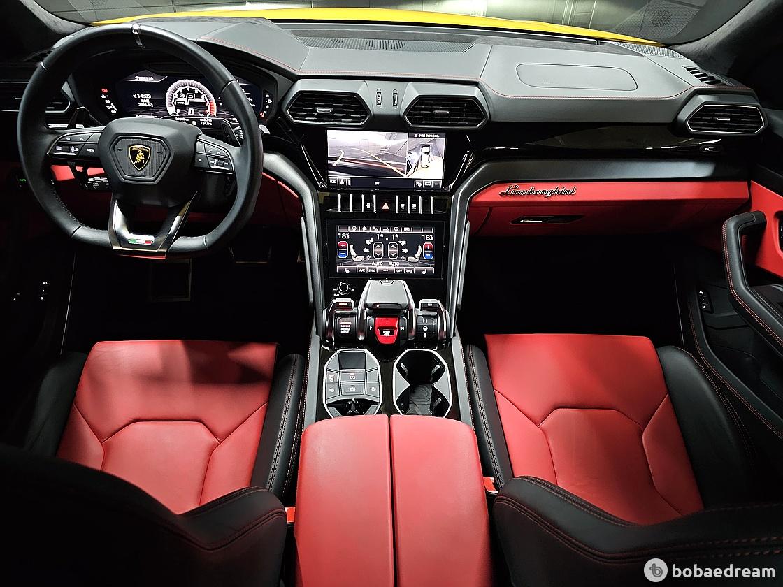 Lamborghini Urus 4.0 V8 5