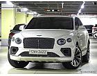 벤틀리 벤테이가 4.0 V8 아주르