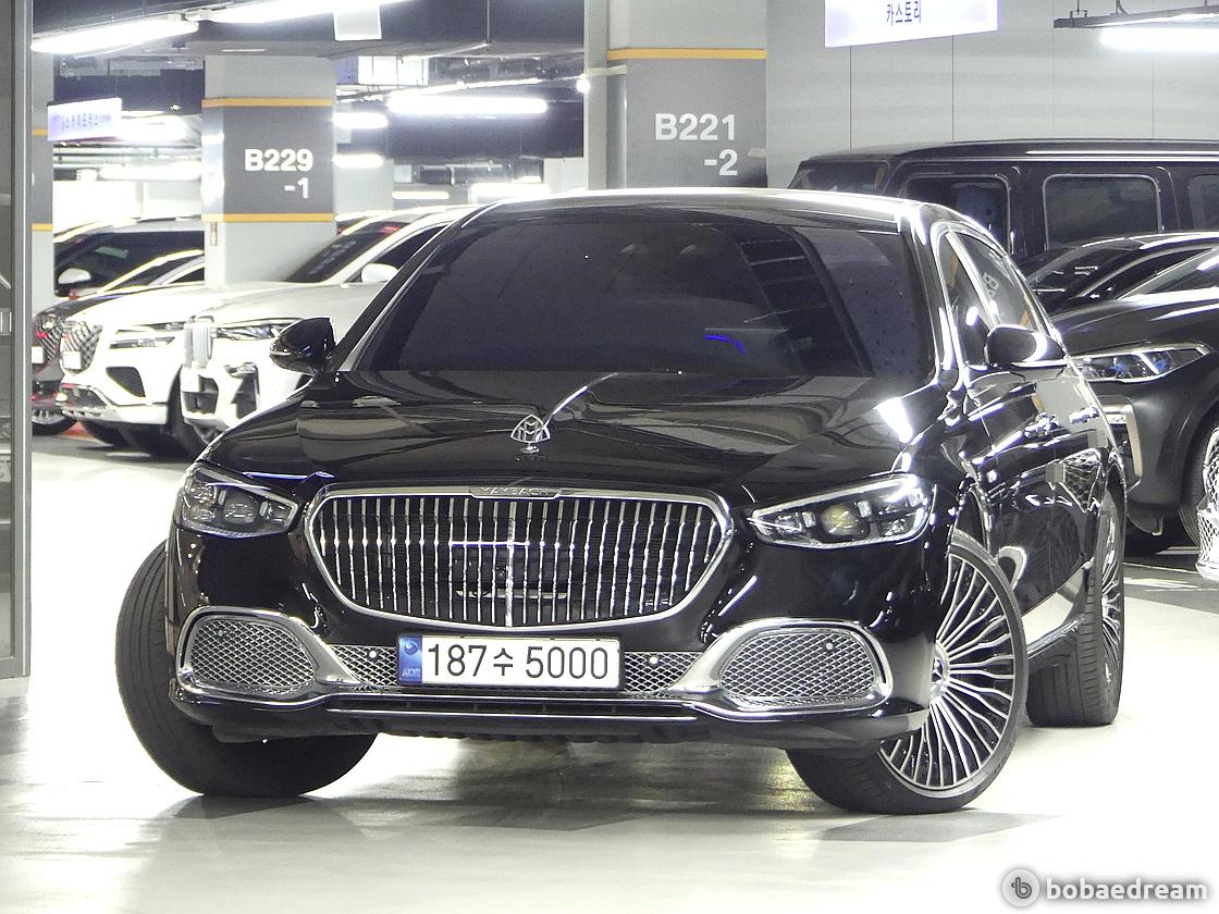 벤츠 마이바흐 S680 4매틱 2024 검정색 사진 1