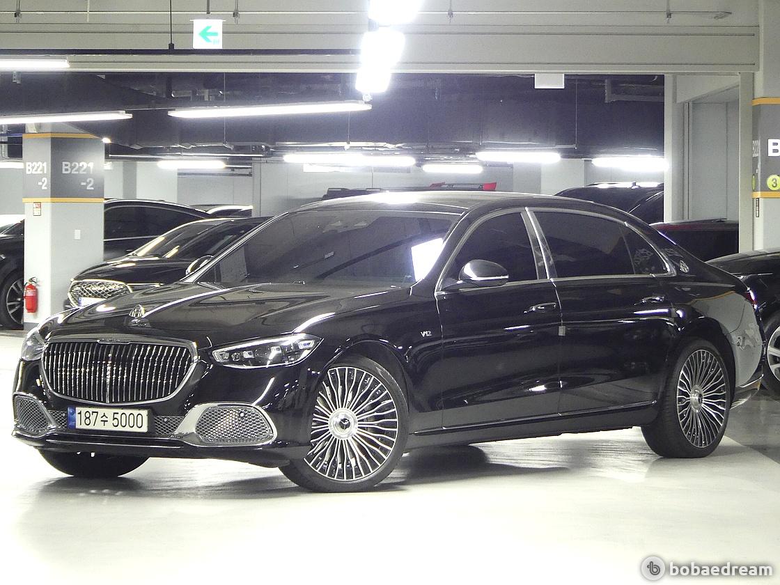 벤츠 마이바흐 S680 4매틱 2024 검정색 사진 2